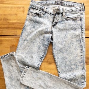 Flying Monkey Acid Wash High Rise Skinny Jean Size 28